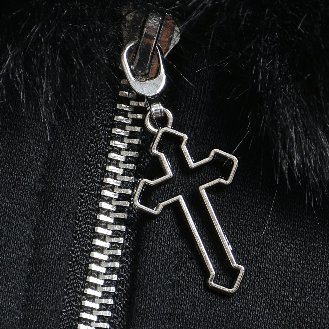 1/3新着】ショート丈 メタルクロスフードファーZIPパーカー(裏起毛