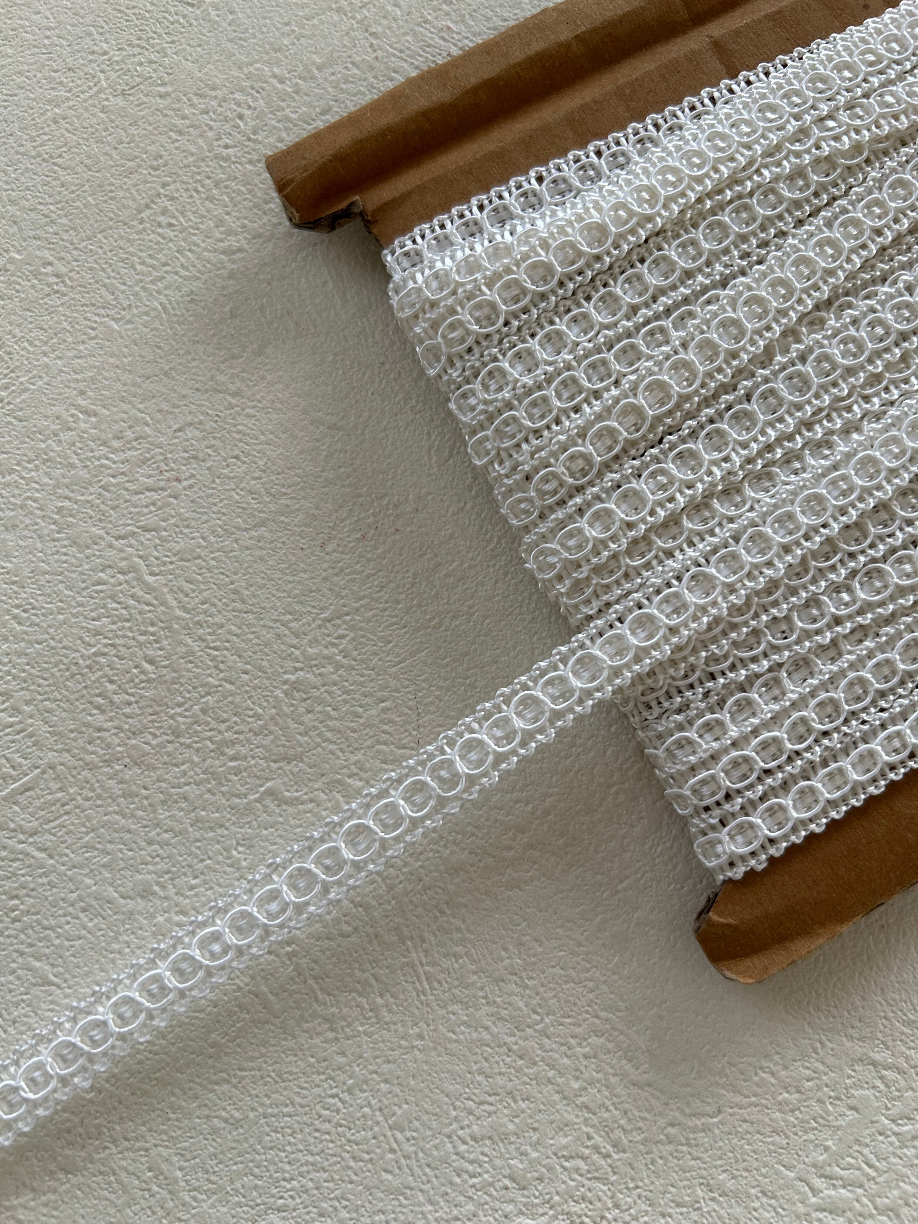 輸入デザインブレード リーフブレード ホワイト 100cm /カット カルトナージュ デコレーション材