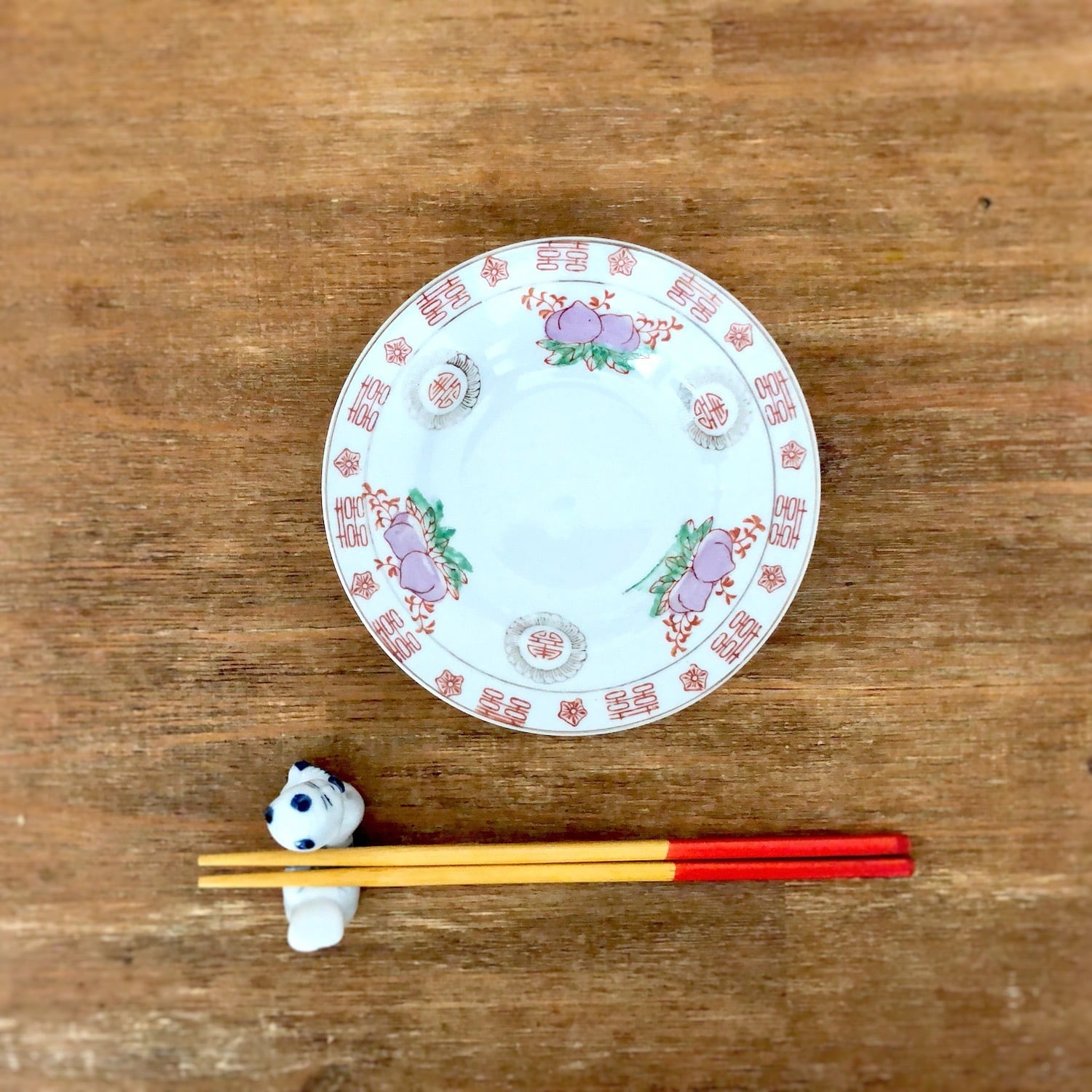 レトロチャイナ皿｜桃とダブルハピネスの平皿 | Sweedee!