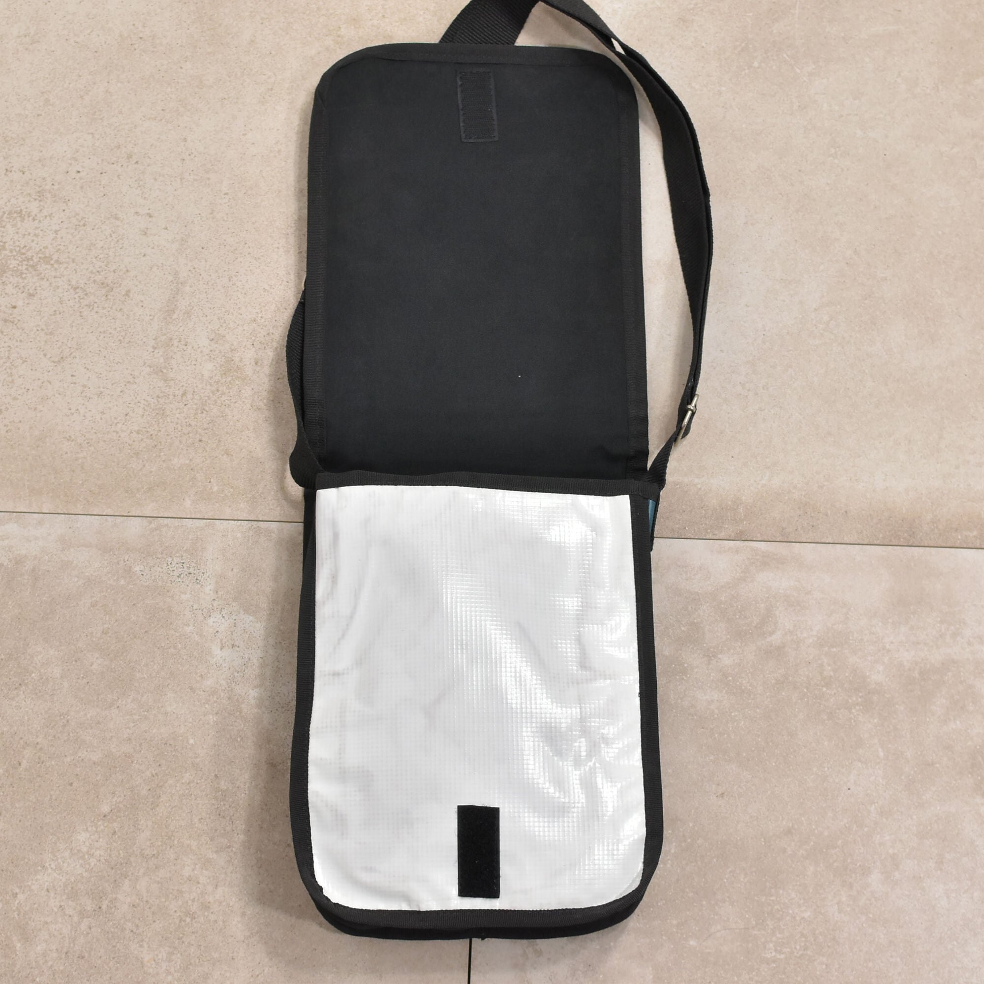 BAUMM recycle fabric shoulder bag | 古着屋 grin days memory 【公式 ...