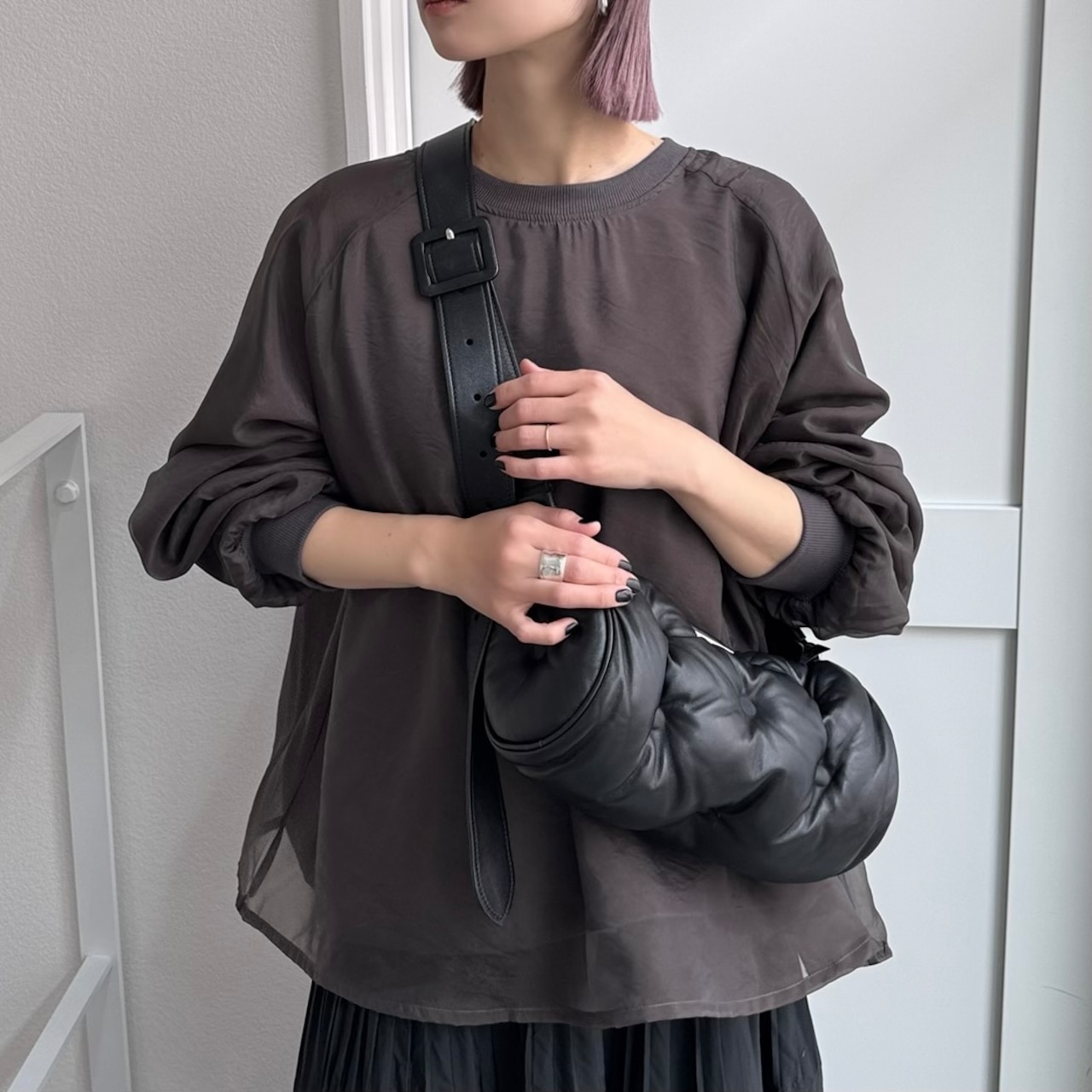 レイヤーオーガンジースウェットPO/チャコール