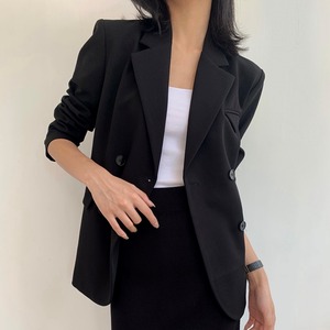 ダブルブレストブラックジャケット　A577