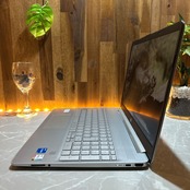 人気モデル‼️HP Laptop 15☘Core i5第12世代☘メモリ16GB☘SSD512GB☘️ノートパソコン