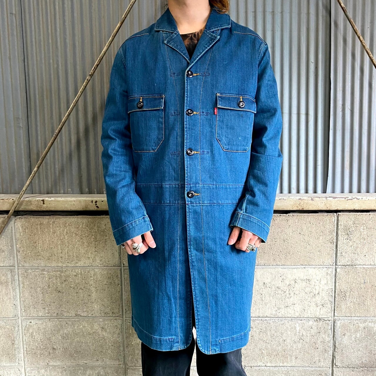 Levi's RED リーバイスレッド 最初期 1st 01SS デニムショップコート SMALL メンズM-L相当 古着 チェンジボタン  立体裁断【デニムジャケット】 | cave 古着屋【公式】古着通販サイト