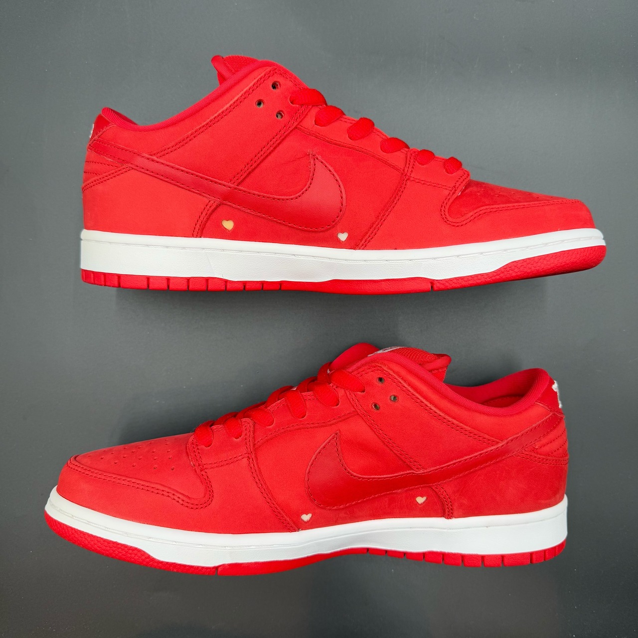 ×GIRLS DON'T CRY SB DUNK LOW PRO QS RED BQ6832-600