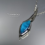 カバンサイトのネックレス