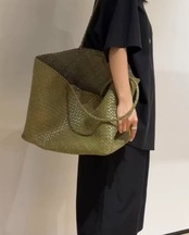 レザートートバッグ｜上品に整う大人のシンプルバッグ
