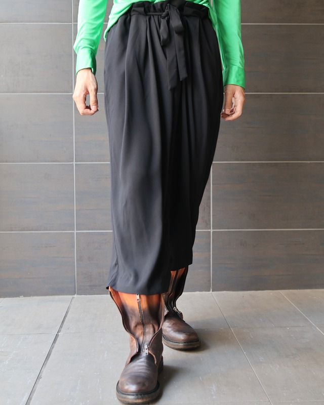 Waist string 8/10 length shorts