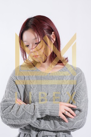 ミディアム　002412-2