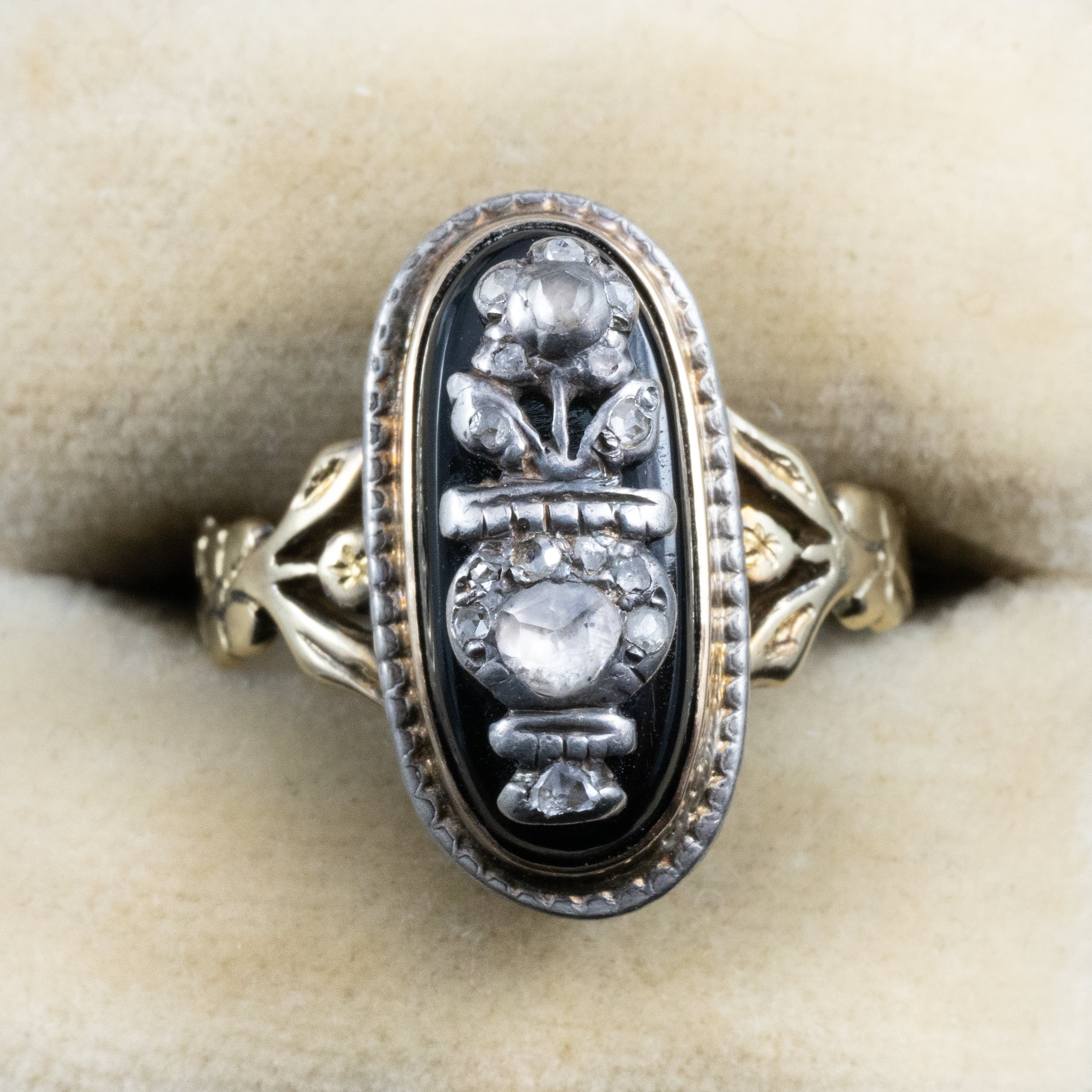 指輪　アンティーク？　ビンテージ？断捨離　レディース？メンズ？　石取れ 指輪 アンティーク？ ビンテージ？断捨離 レディース？メンズ？ 石取れ