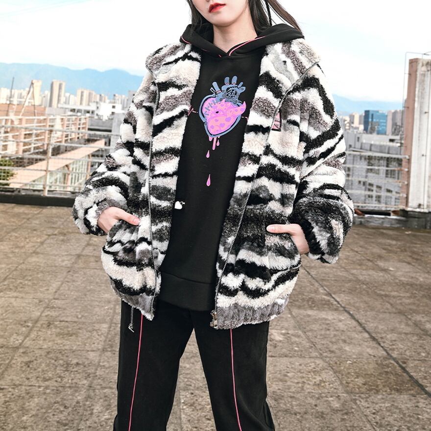 ゴスロリ通販 With U ゴシック ロリィタ ブランド古怪舎 フーディ