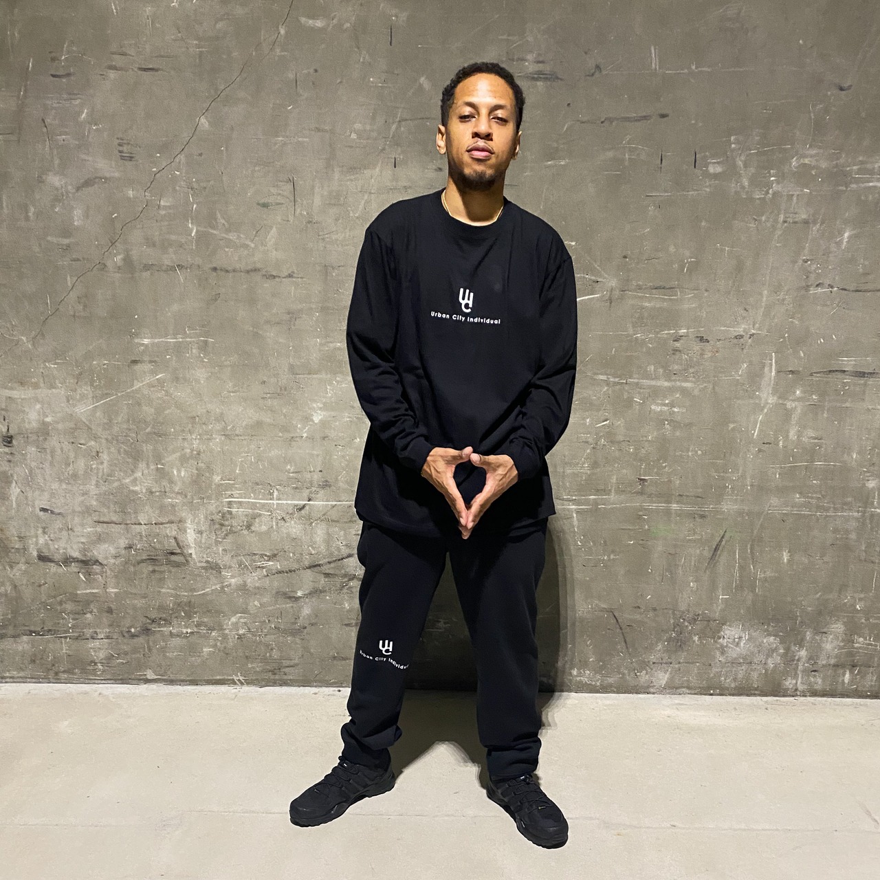 Urban City Long T-Shirt LOGO / BLACK