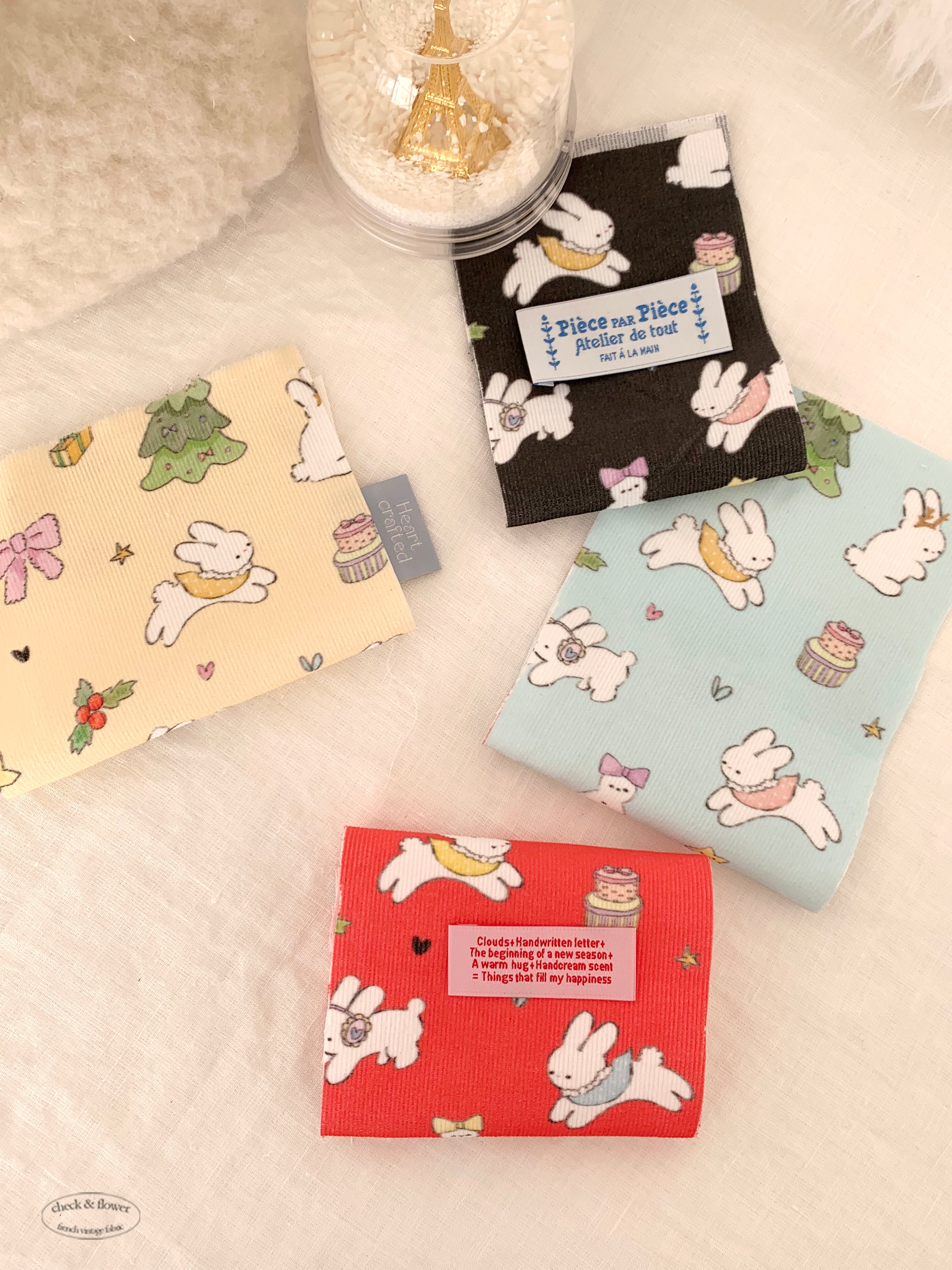 【即納】サンタウサギ　コーデュロイ生地24FW