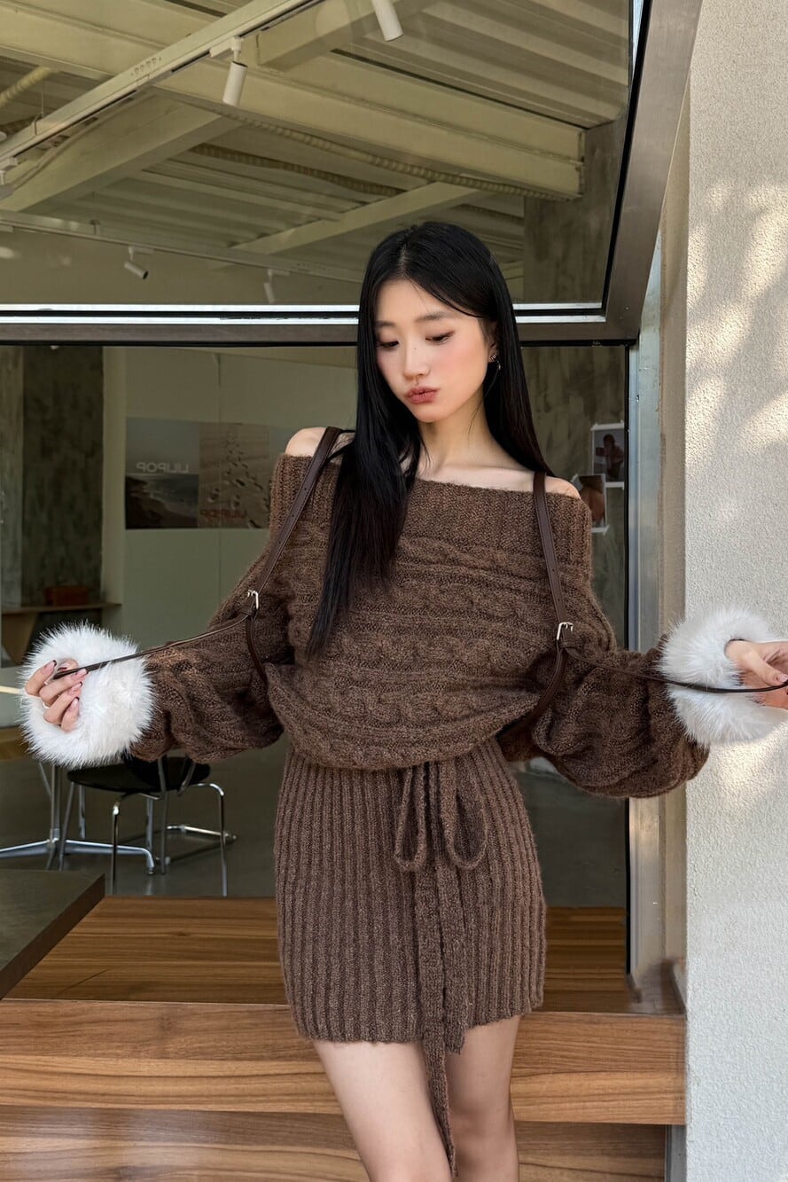 dress】チョーカー付袖ファーオフショルダーニットワンピース N2892