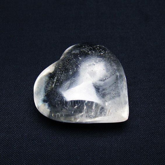 水晶 ハート置物 一点物 145-1531