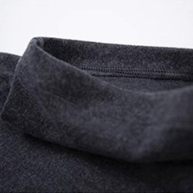 Asymmetric panel turtleneck top C1398