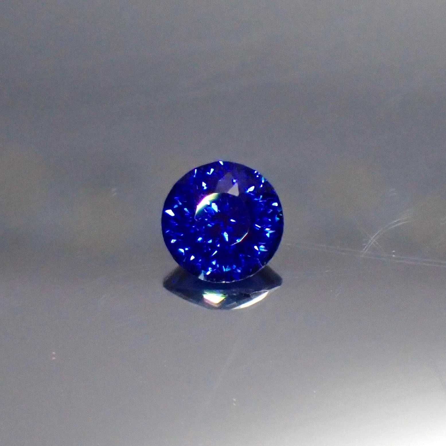 Bright Brilliant Cut™️ “129 Facets” 】静寂に灯る、蒼の炎 0.46ct