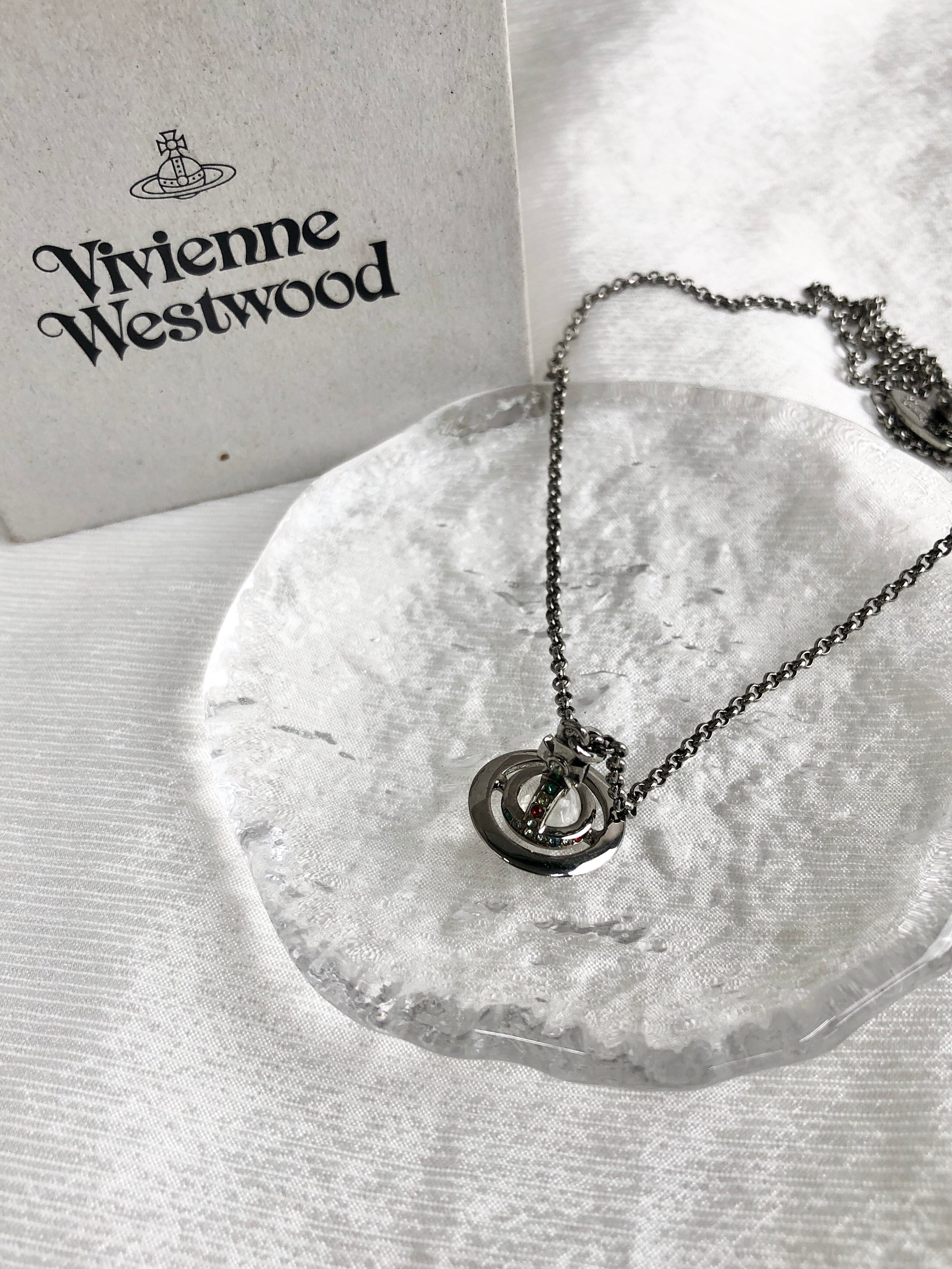Vivienne Westwood 旧　ラージオーブ　ネックレス 中古・古着通販】Vivienne Westwood (ヴィヴィアンウエスト