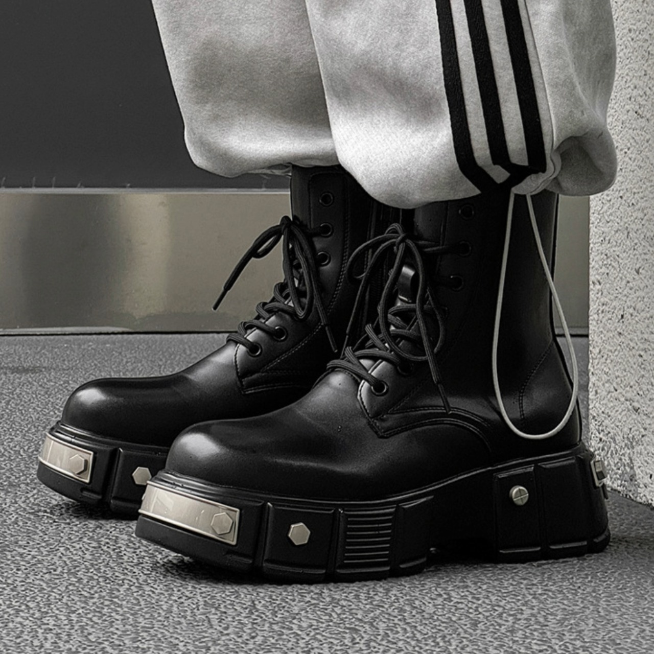 Shade Buckle Boots　TB2381・画像10