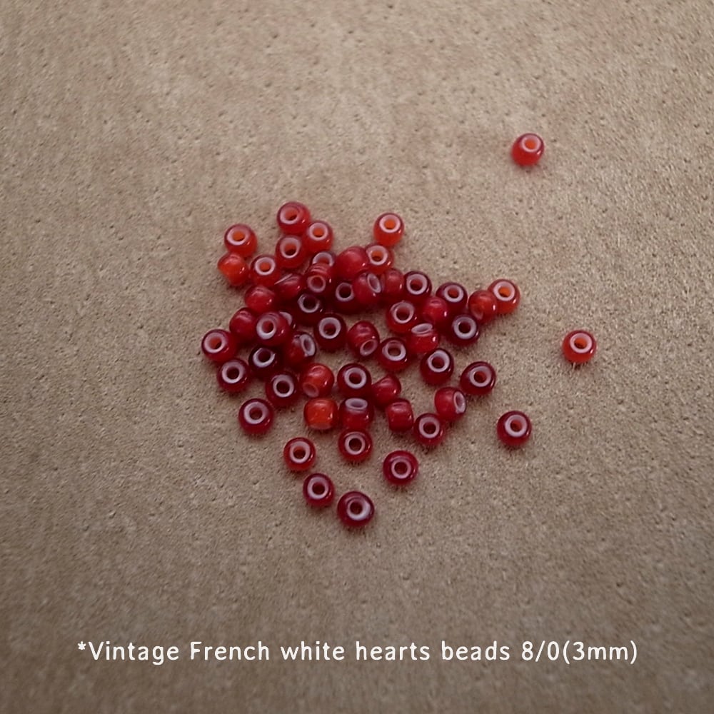3mm WHITE HEARTS BEADS BRACELET- RED/ 3mm ホワイトハーツビーズ