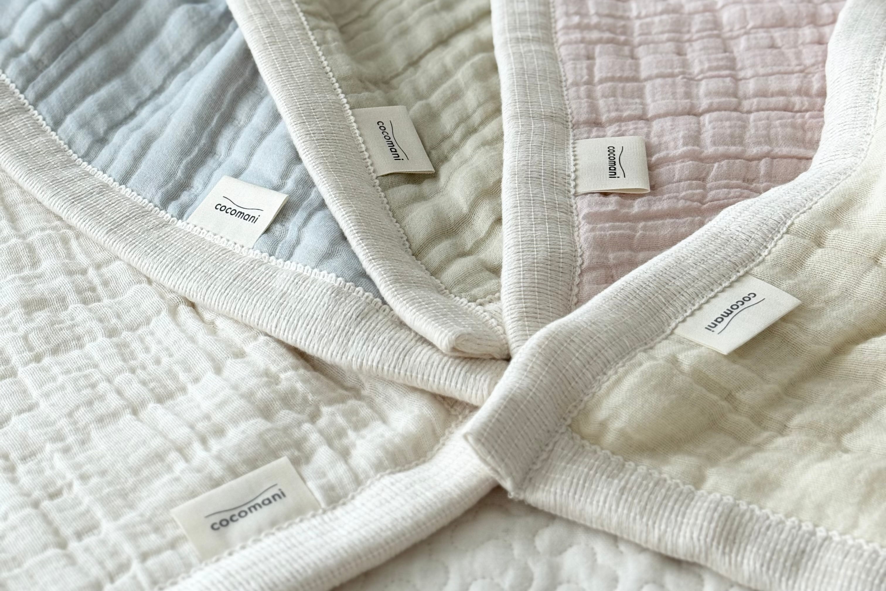 売り切り価格❤ハンドメイド　可愛いリバティ×限定苺6重ガーゼケット　ブランケット 売り切り価格❤ハンドメイド 可愛いリバティ×限定苺6重