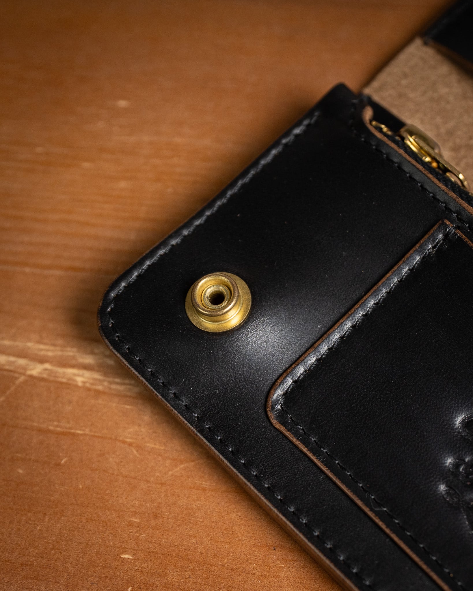 Additive and Line】Tracker Wallet TW-006 Maryam Horse Butt 2層1層