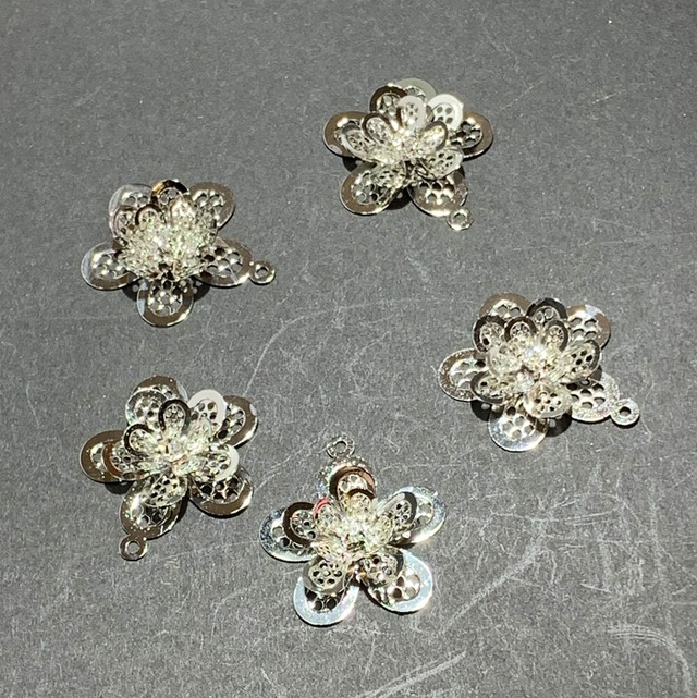 フラワーオーナメント　３Ｄチャーム　フラワー