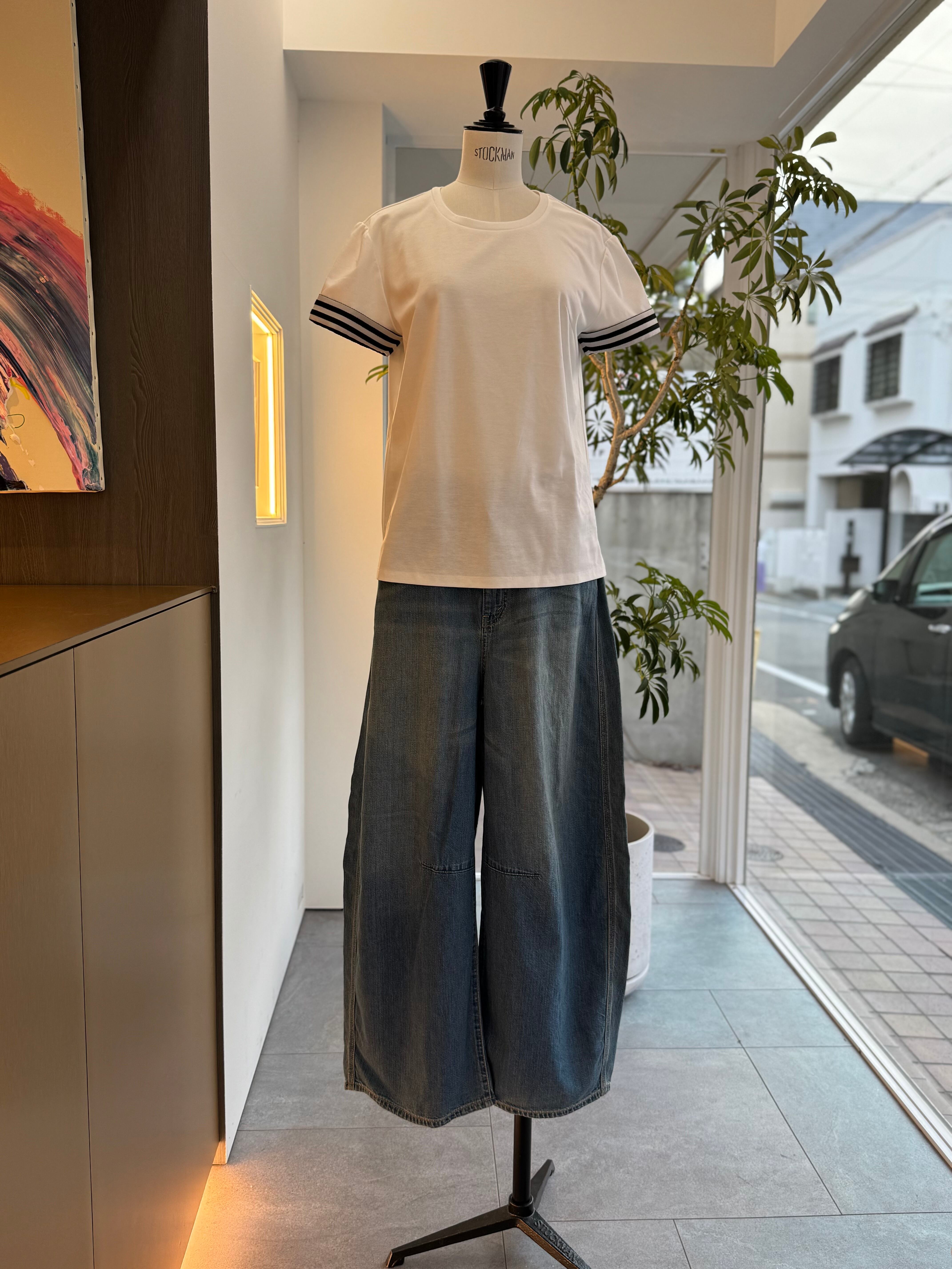 BORDERS at BALCONY BORDER CUFF TEE | FLICKA ASHIYA