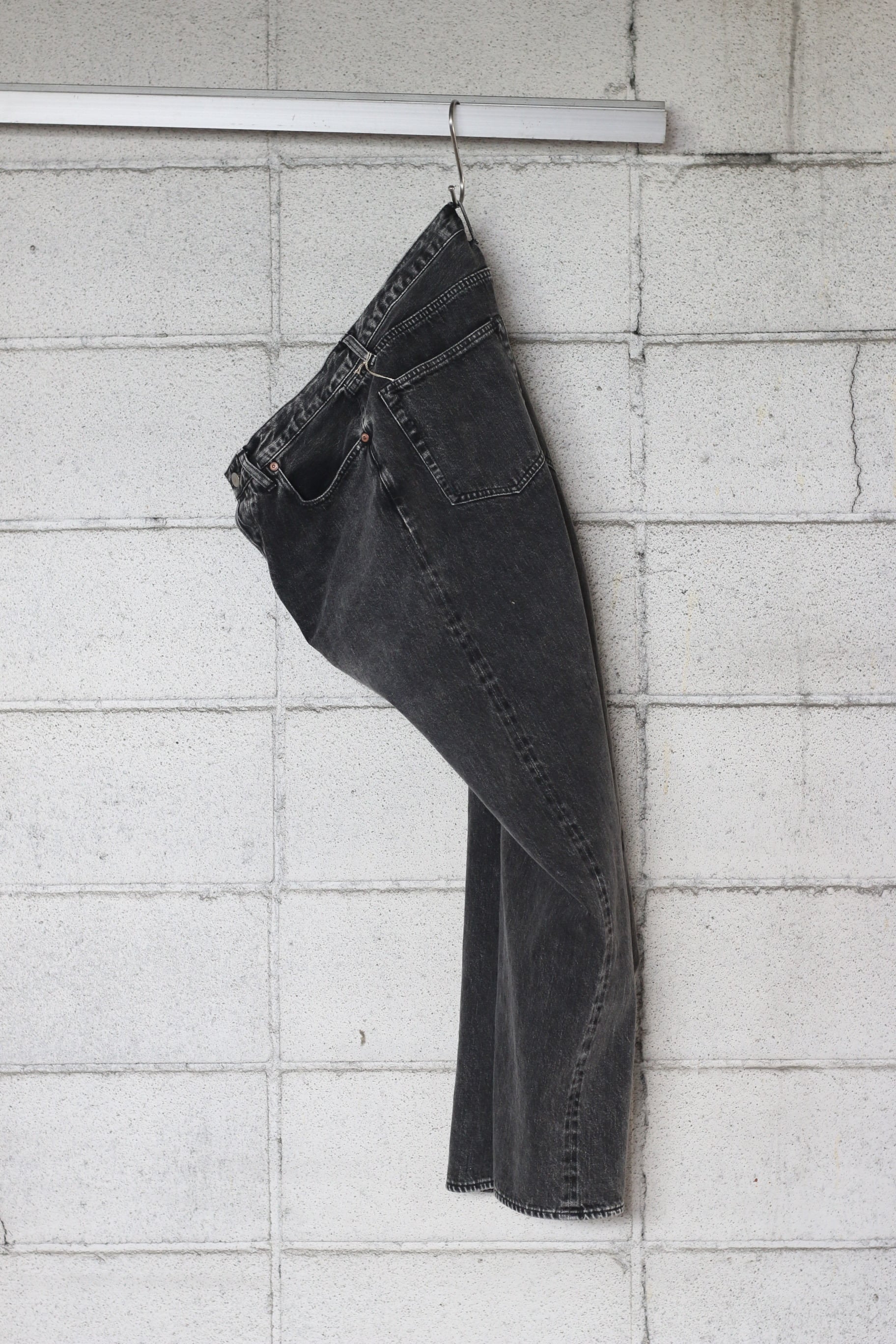 ULTERIOR］VINTAGE WASHED SELVEDGE BLACK DENIM 5P PANTS | ICONS