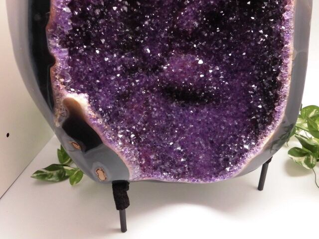 【送料無料】【高品質】【超美品】総高43cm ウルグアイ産　特大アメシスト