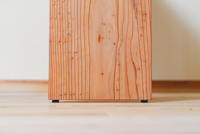 ウォールナット × 杉無垢材　スリムテーブル｜幅90cm