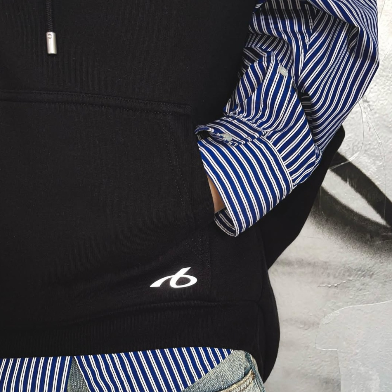【BALENCIAGA】Sleeveless Hoodie - 6