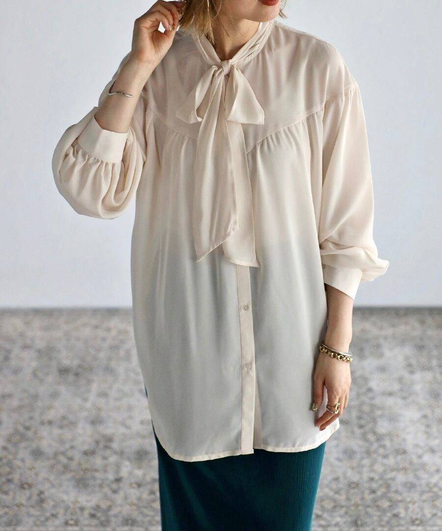 ボウタイジョーゼットブラウス