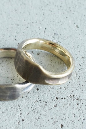 STUDBAKER ID RING【AMERICAN BRASS】