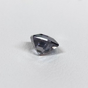 スピネル 六角形  約3.9*2.9mm r-0554