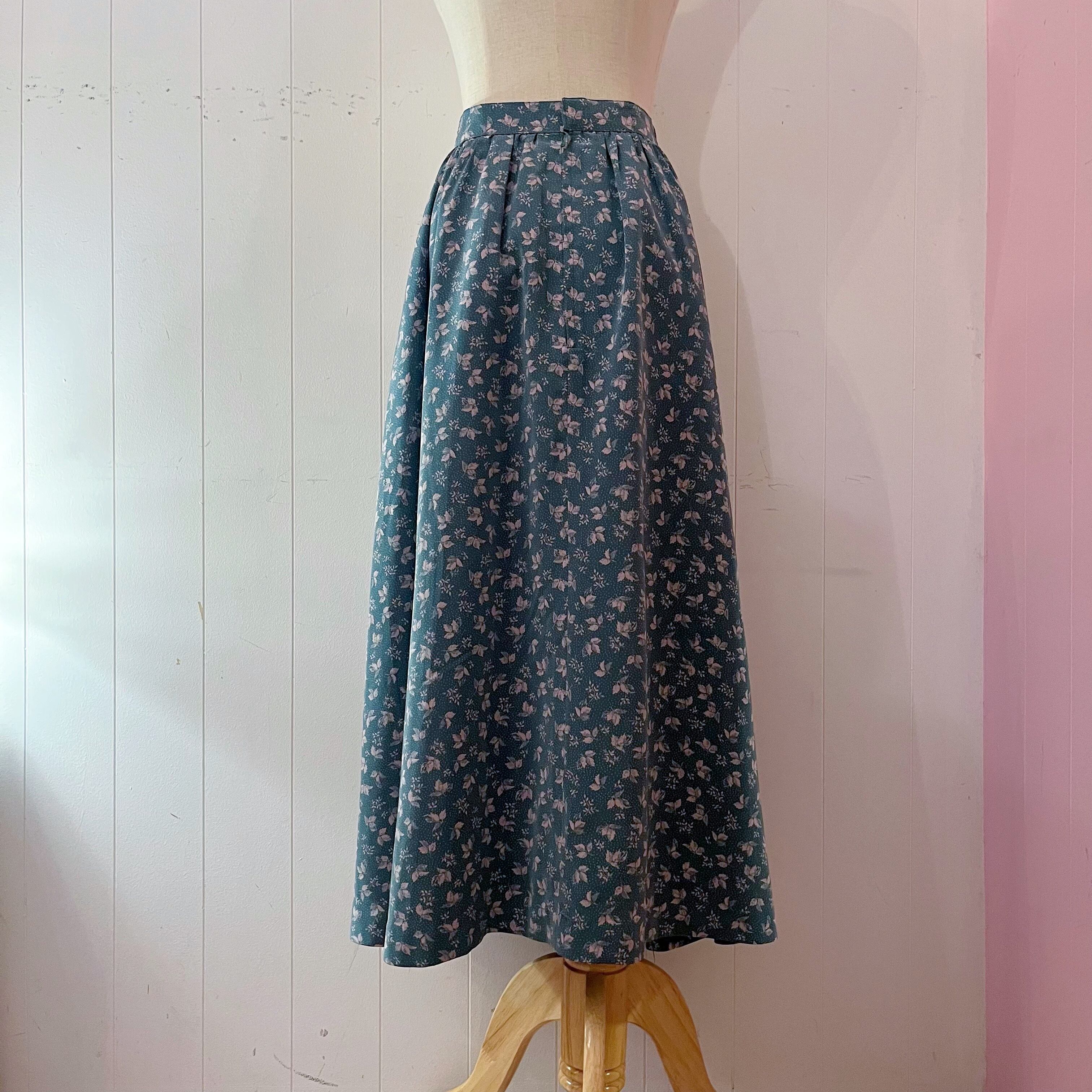 mini leaf green gather skirt