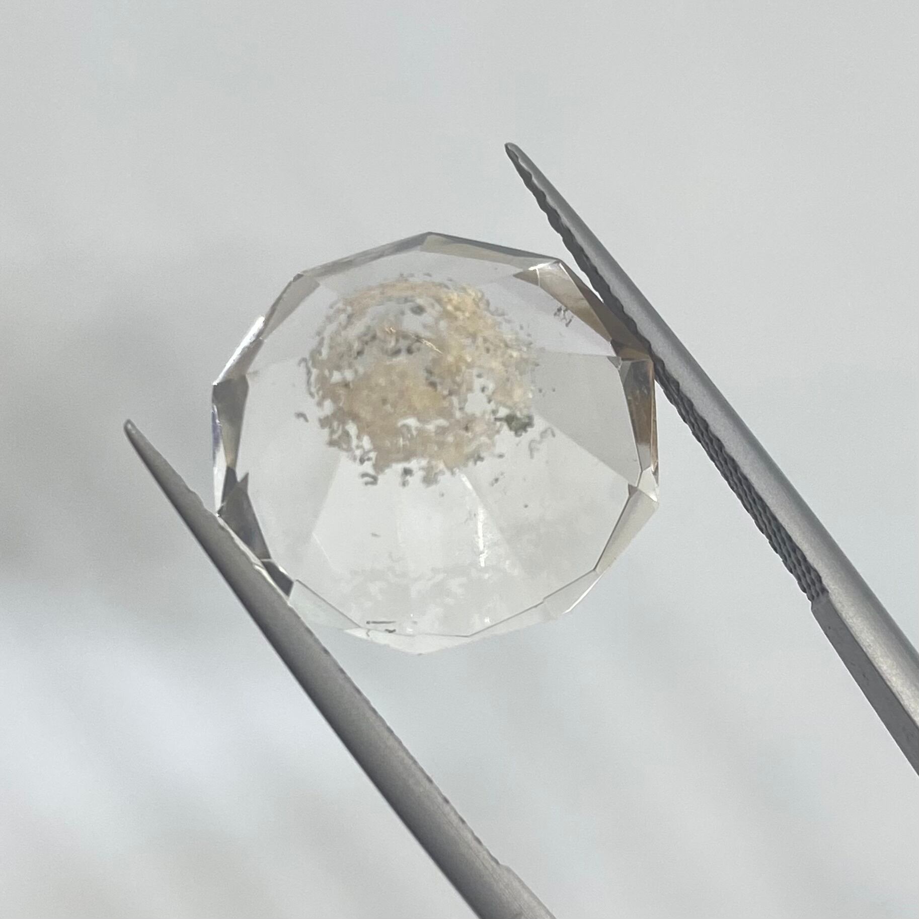 万華鏡　景色広がるガーデンクオーツ