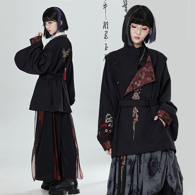 【卿棠---玄儺鎮厄シリーズ】★チャイナ風アウター★ 刺繍入り デザイン有り ユニセックス 国風デザイン 黒 赤