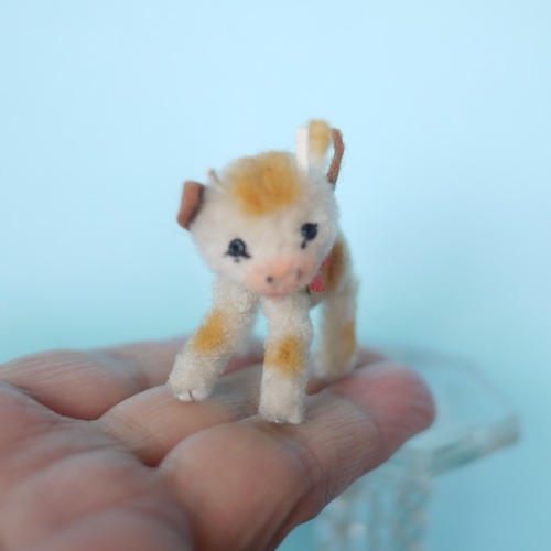 モールアニマル　うし　4cm