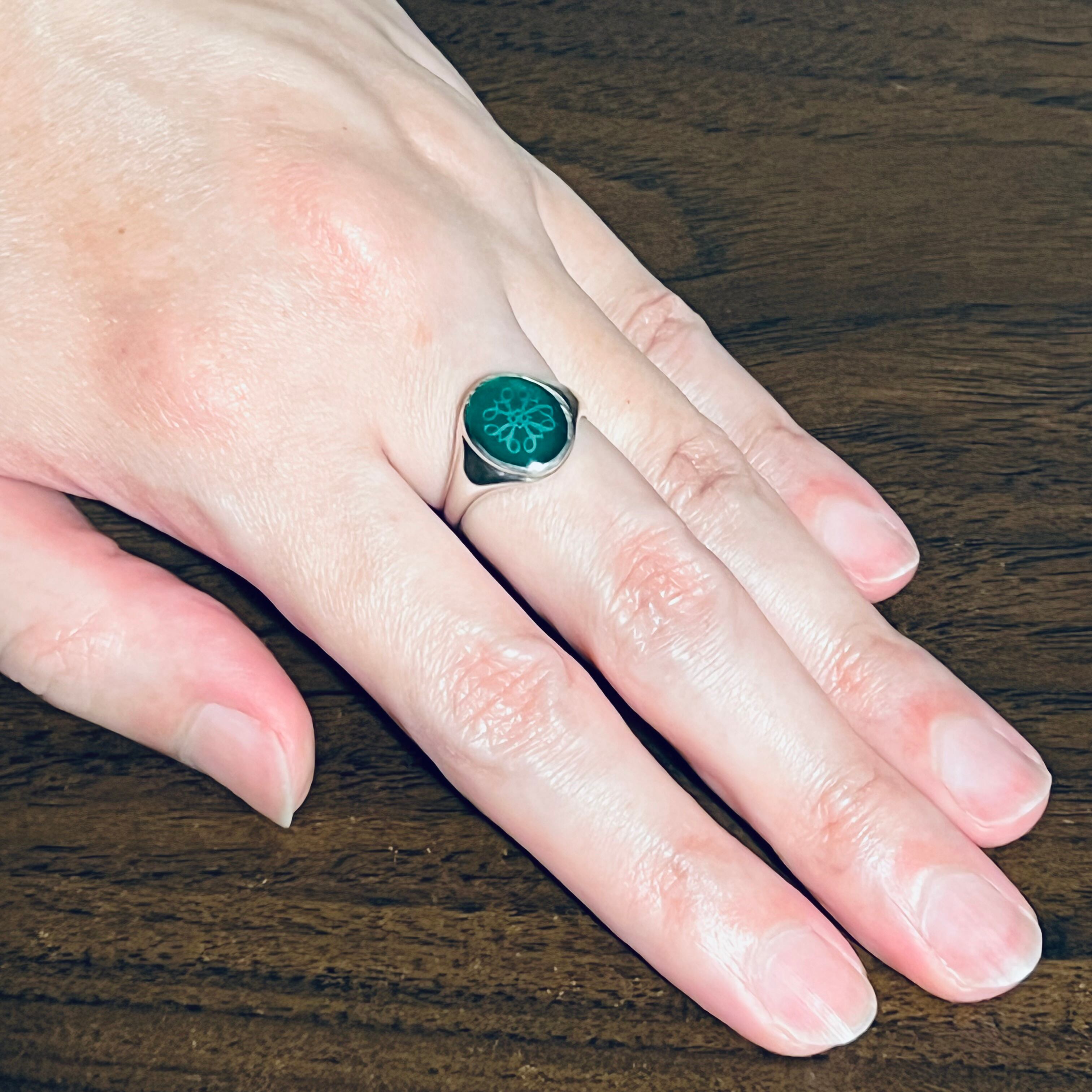 VINTAGE TIFFANY & CO. Green Chalcedony Award Ring Sterling Silver ...