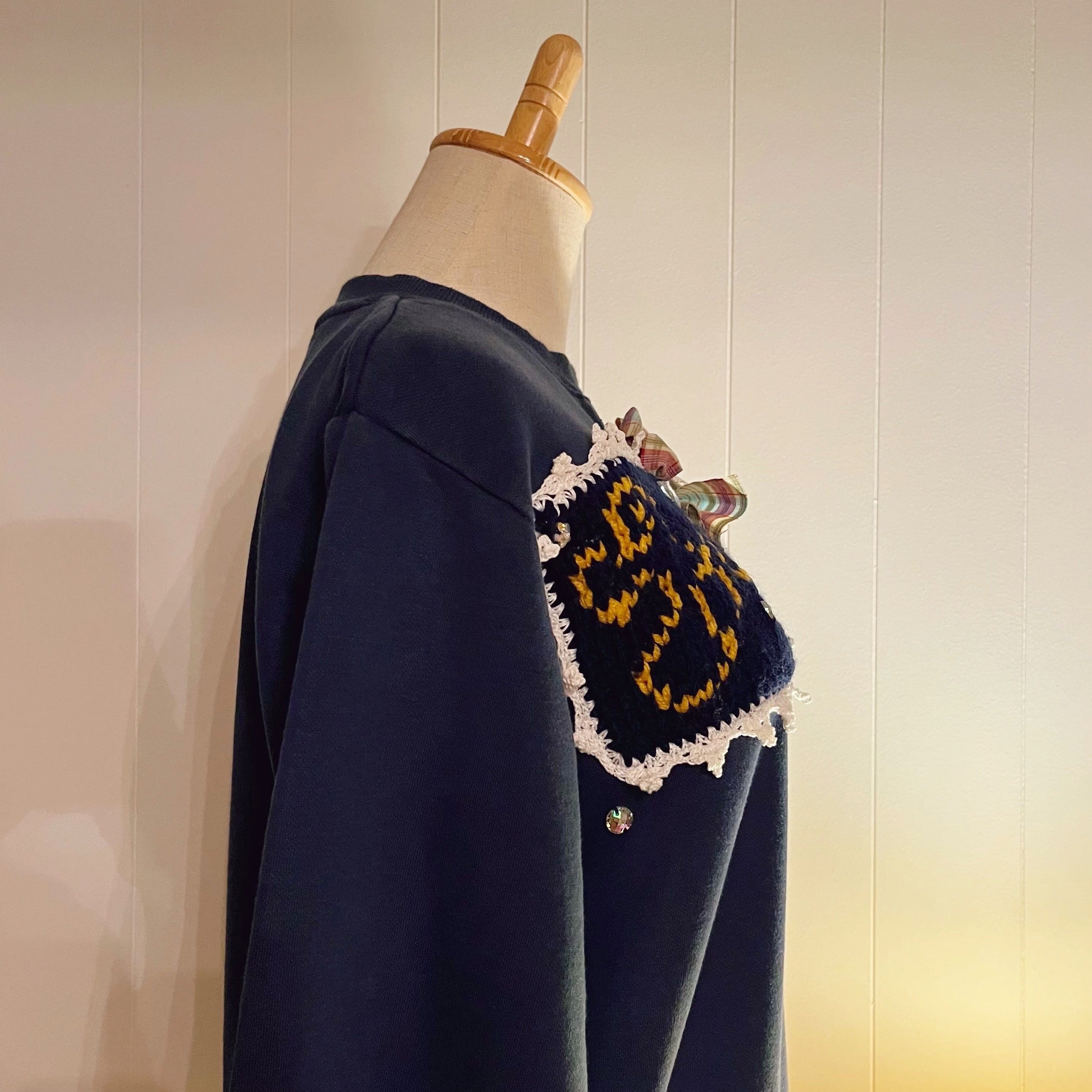 remake / side street light ribbon navy sweat