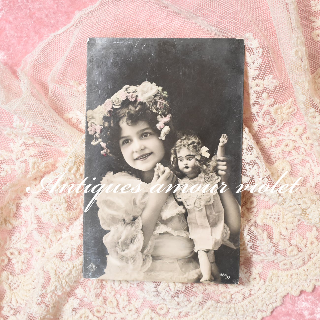 Antiques amour violet