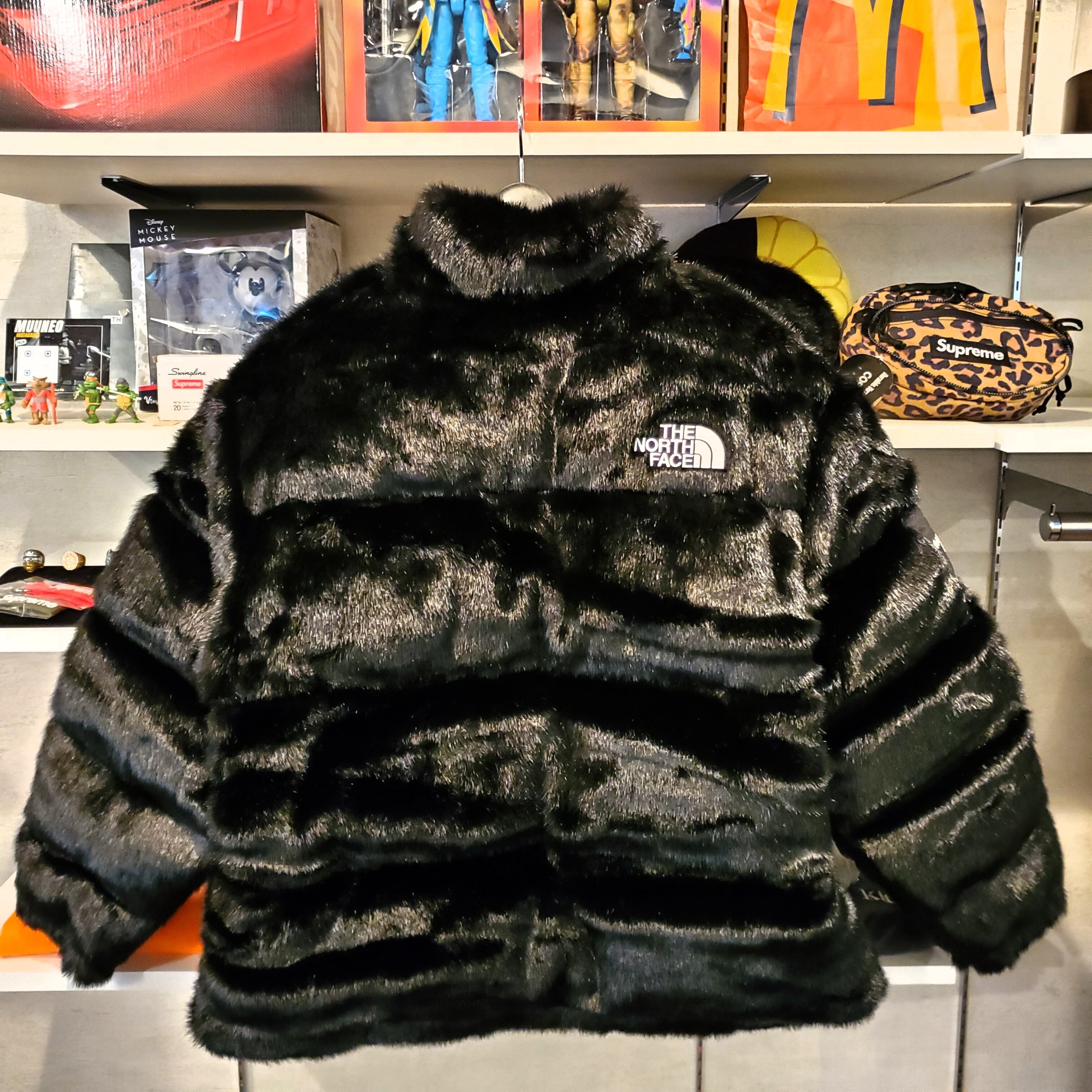 専用 Supreme/TNF Faux Fur Nuptse Jacket