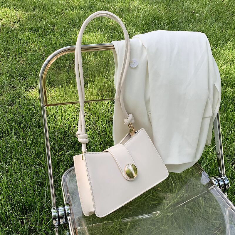 テクスチャスモールバッグ女性バッグ2020夏の新しい波シンプルな野生のメッセンジャーバッグファッションショルダー脇の下バッグ Tiancai_Wing_Bag3571495