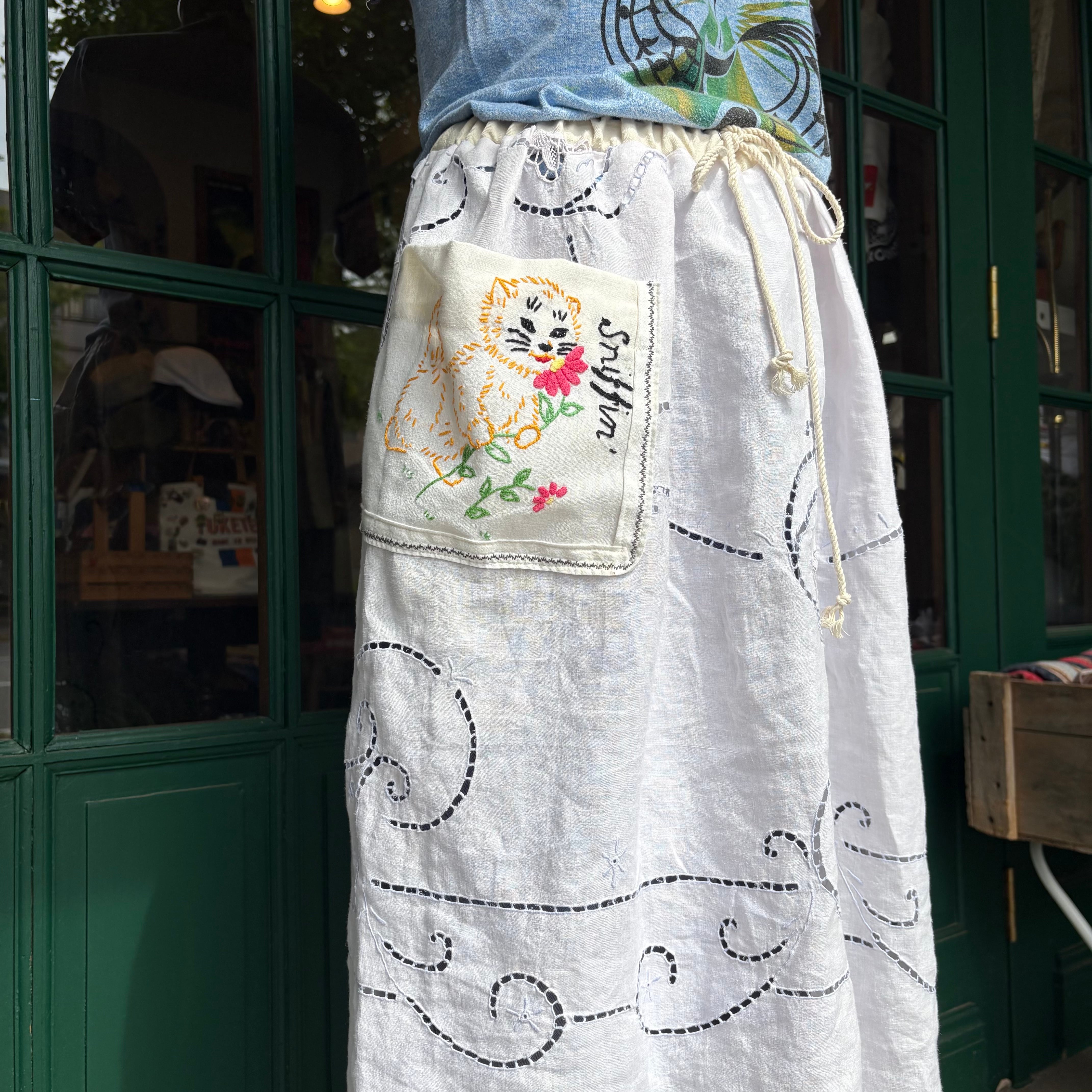 Antique French Fillet Lace Apron Skirt with Flower Cat Pocket