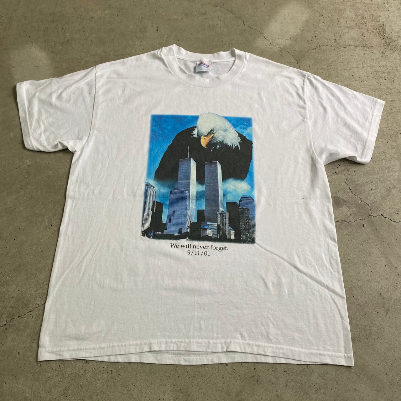 9.11 アメリカ同時多発テロ 追悼 鷲が泣いた日 メモリアルtシャツ XL