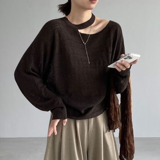 cut-out neckline knit pullover 14698