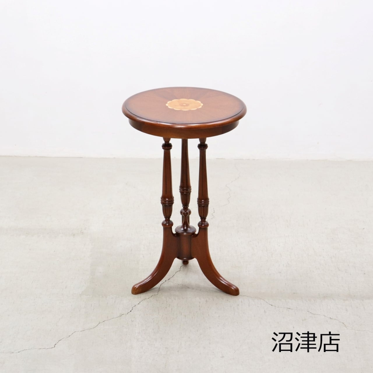 沼津店】ヴィンテージ クラシカル オーバル センターテーブル サイド