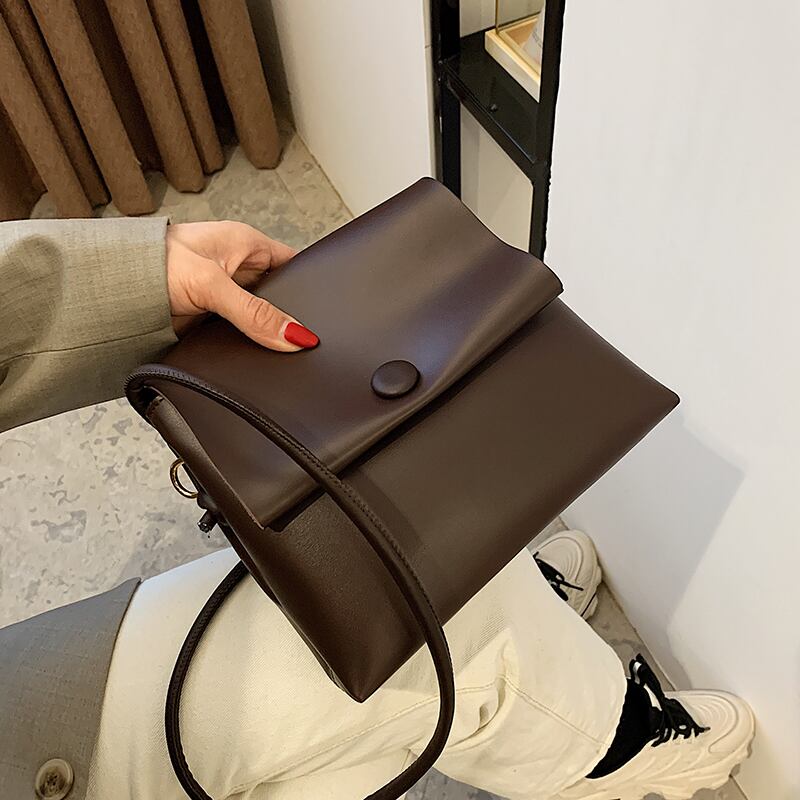 レッドスタンダード レトロ スクウェア Tiancai_Wing_Bag44150308286