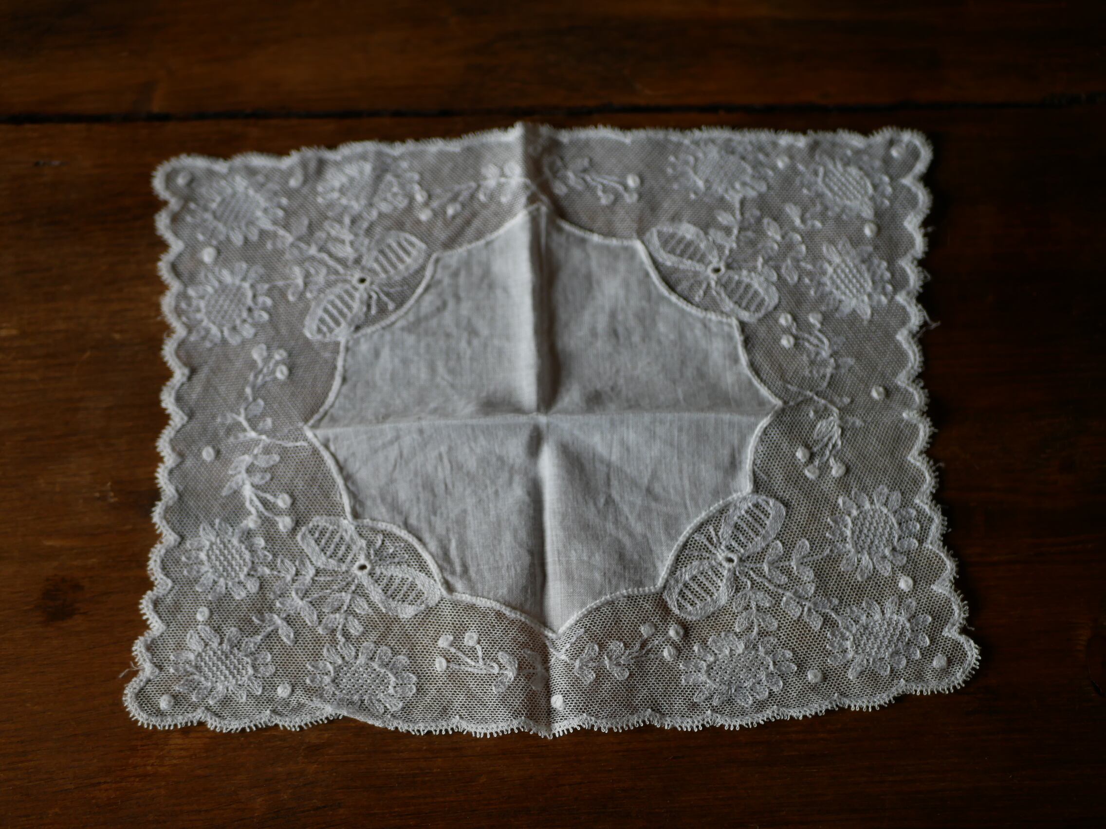 レースのハンカチ フランスアンティーク A